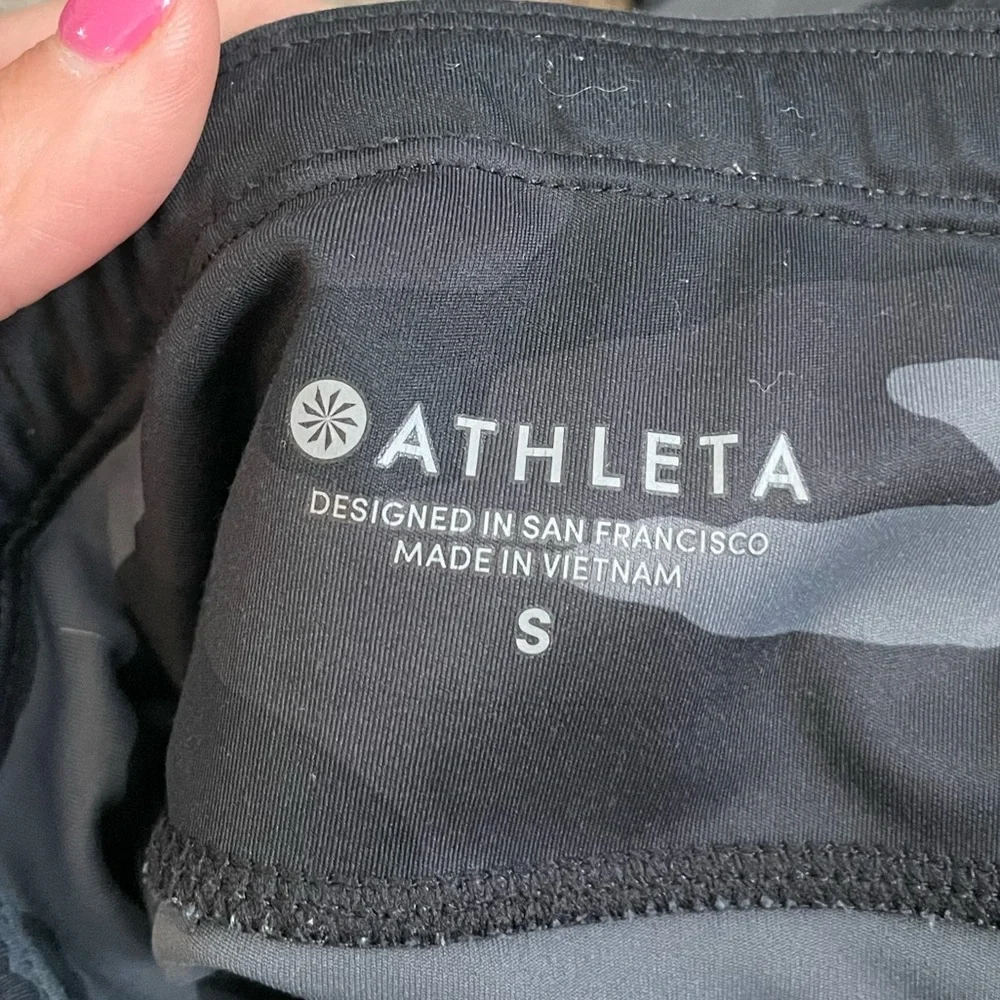 ATHLETA Women’s Gray Camo Print Leggings w/ Pockets Size Small